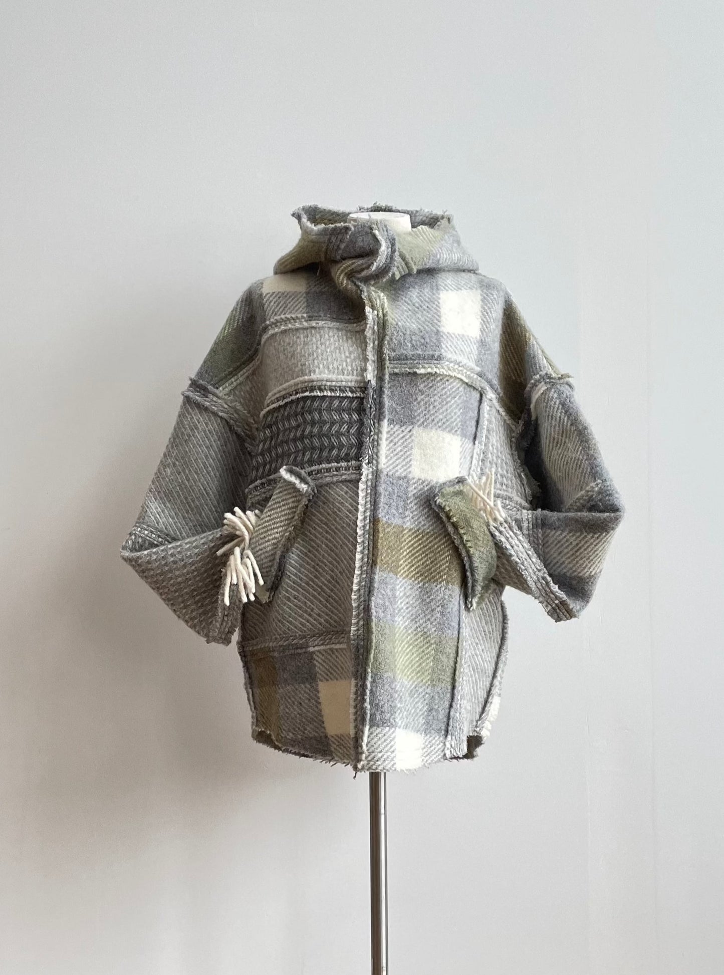 OZOLS Wool Hoodie in light grey with green (Size XS/XL)