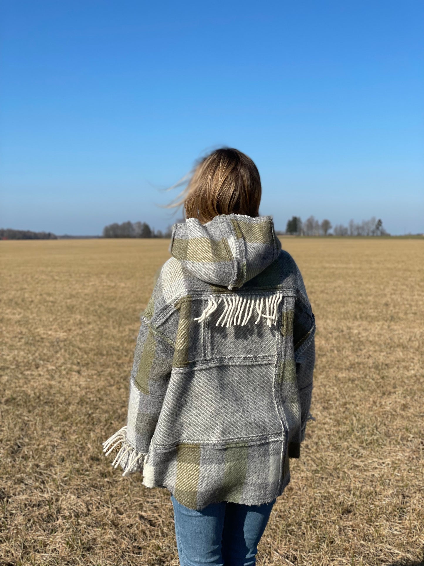 OZOLS Wool Hoodie in light grey with green (Size XS/XL)