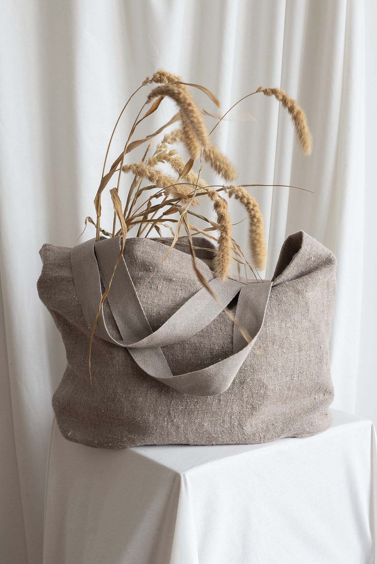 Monochromatic soft brown Abundance bag