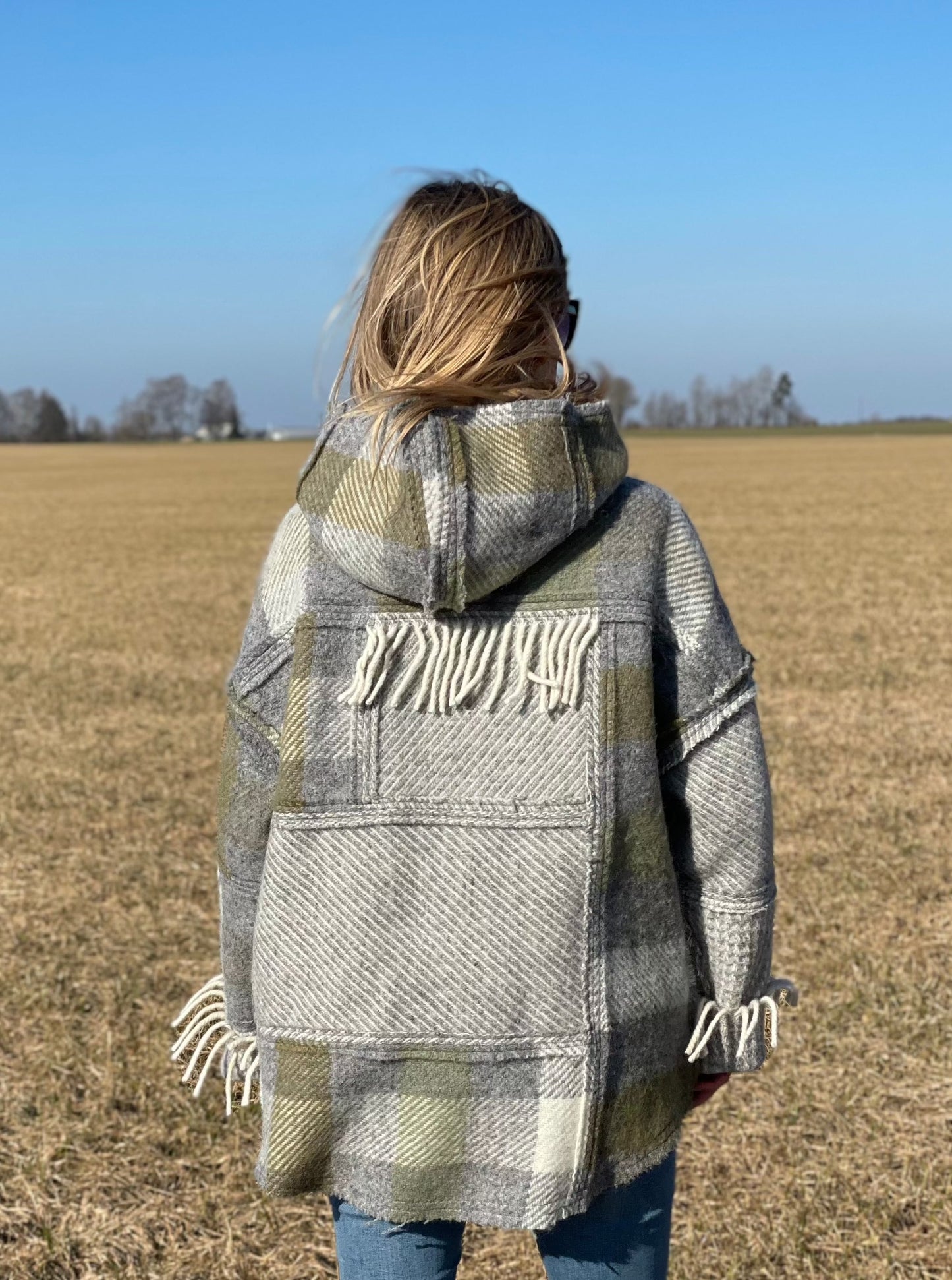 OZOLS Wool Hoodie in light grey with green (Size XS/XL)