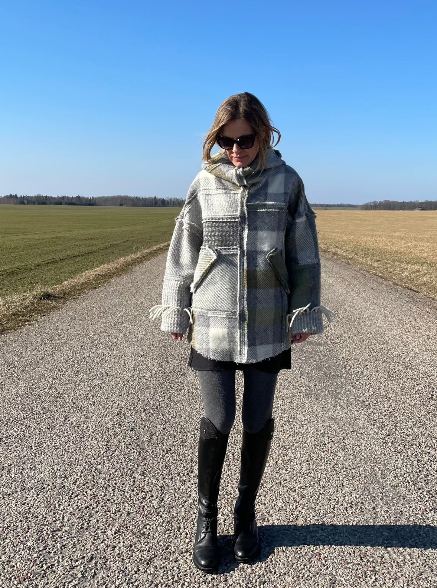 OZOLS Wool Hoodie in light grey with green (Size XS/XL)