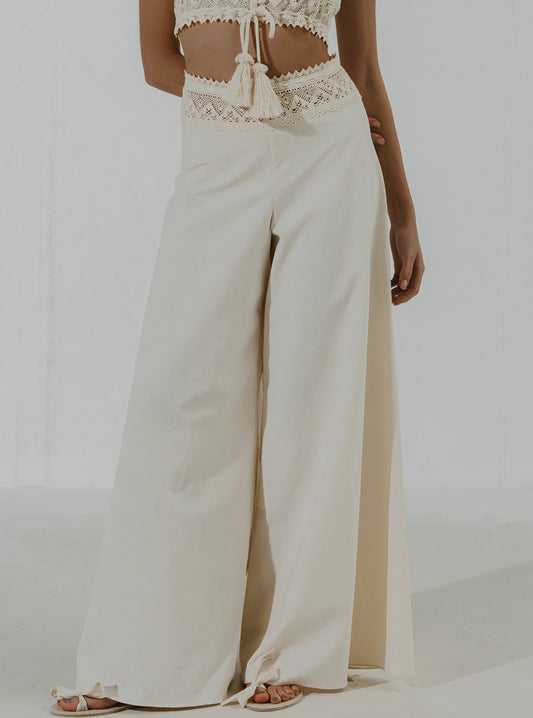 TEFF Wide-leg trousers with layered lace belt and button fastening at the back