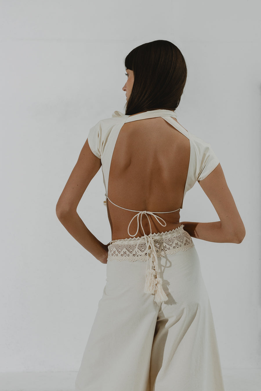 ALMOND Show-stopper open-back top with bows